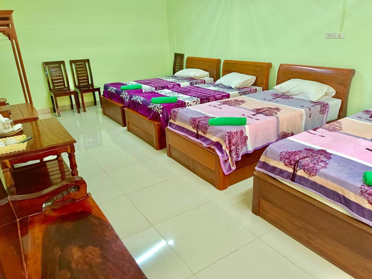 โรงเกลือรีสอร์ท Aranyaprathet Ngoại thất bức ảnh
